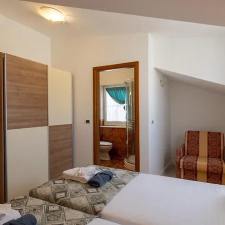 Fontana 3*