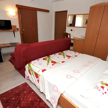 Fontana 3* Trogir