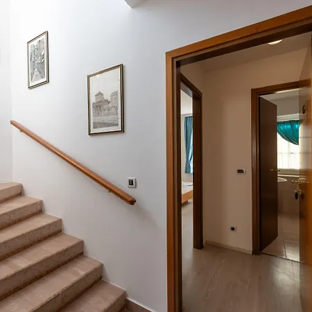 krevet i doručak Fontana 3*