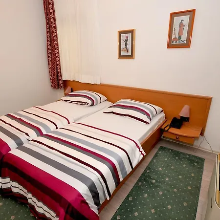 Fontana krevet i doručak 3*