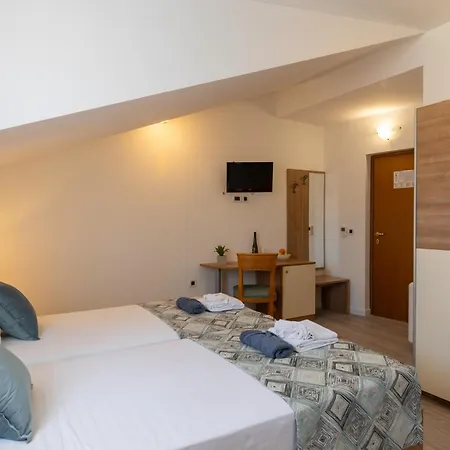 Fontana Отель типа 