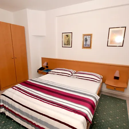 Fontana 3* Трогир