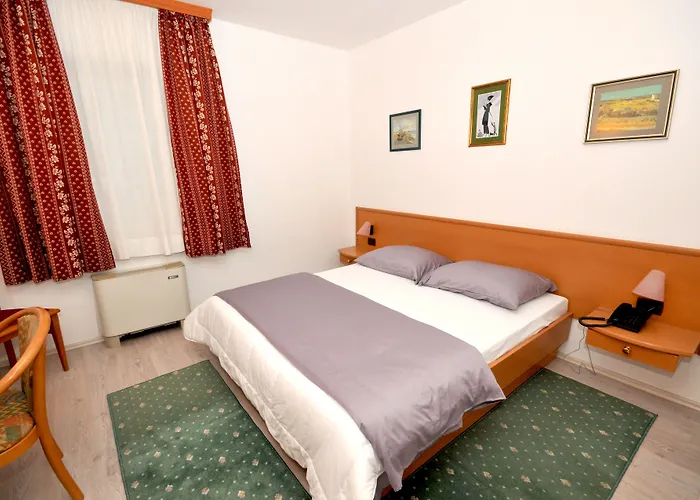 住宿加早餐酒店 Fontana