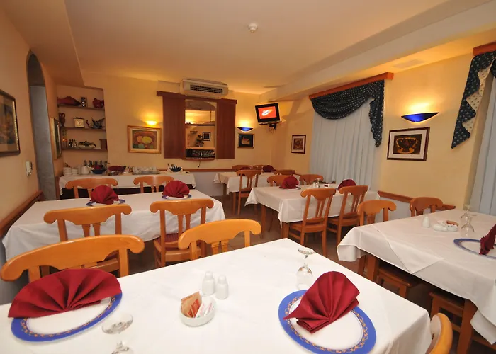 Fontana 特罗吉尔