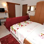 Fontana 3* Трогир