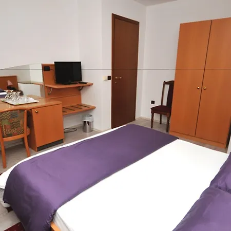 Fontana 3* Trogir